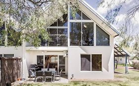 Banksia At Whitesands - Loft-Style Living By The Bay